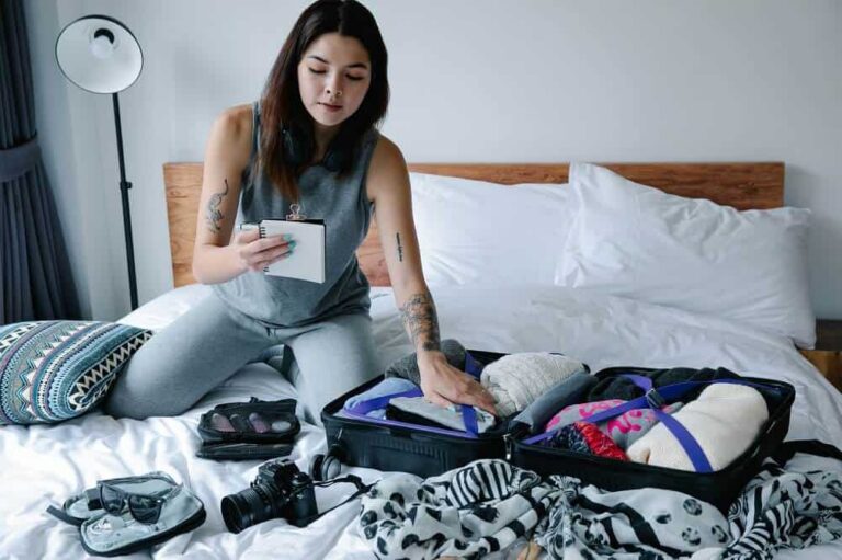 Smart Packing Tips to Keep Clothes Fresh and Wrinkle-Free
