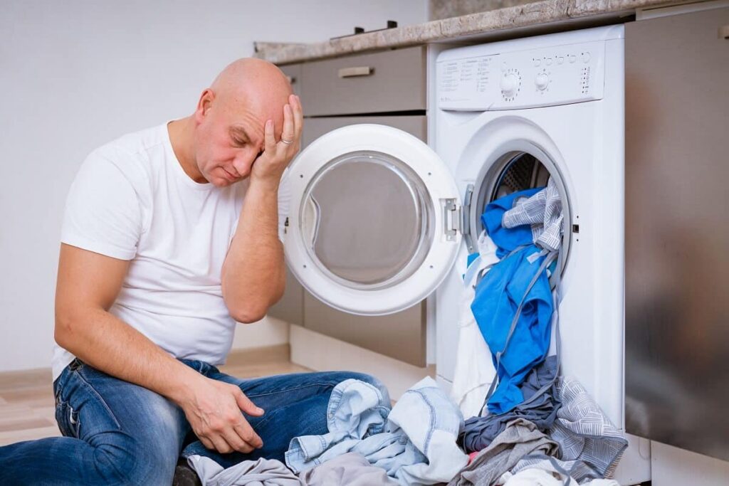 When to Choose Commercial Laundry Over In House Washing